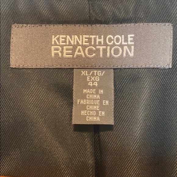 Kenneth Cole Men’s Sport Coat - Picture 3 of 4